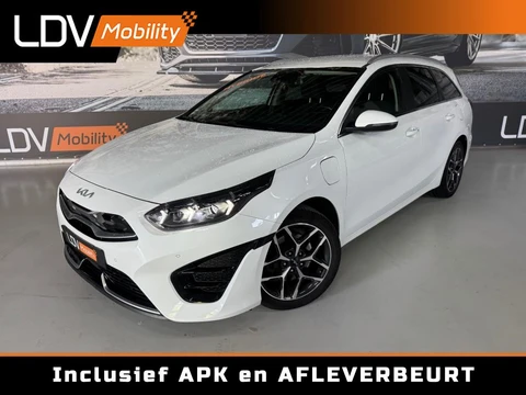 Kia Ceed Sportswagon Sw 1.6 GDI PHEV / DynamicLine / Elektrische achterklep / Trekhaak / Carplay / incl. onderhoudsbeurt.