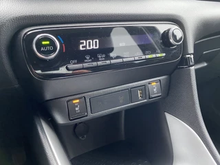Toyota Yaris – thumbnail 31