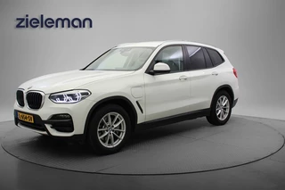 BMW X3 – thumbnail 1