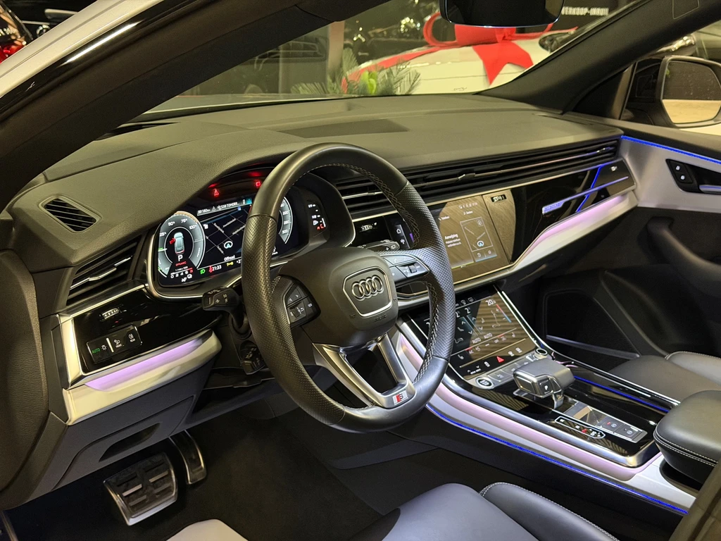 Audi Q8 – foto 16