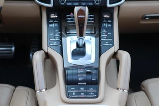 Porsche Cayenne – thumbnail 16