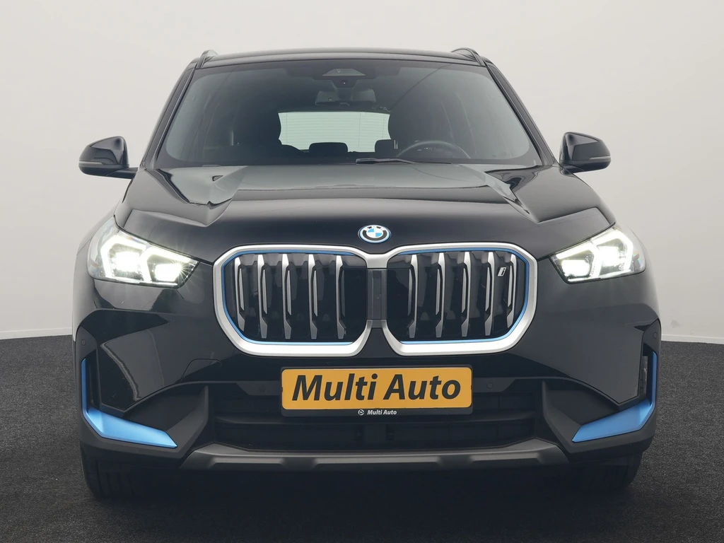 BMW iX1 – foto 10