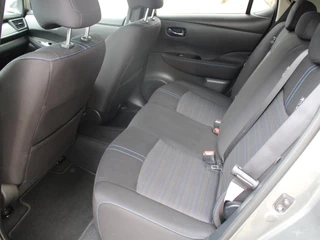 Nissan Leaf – thumbnail 23