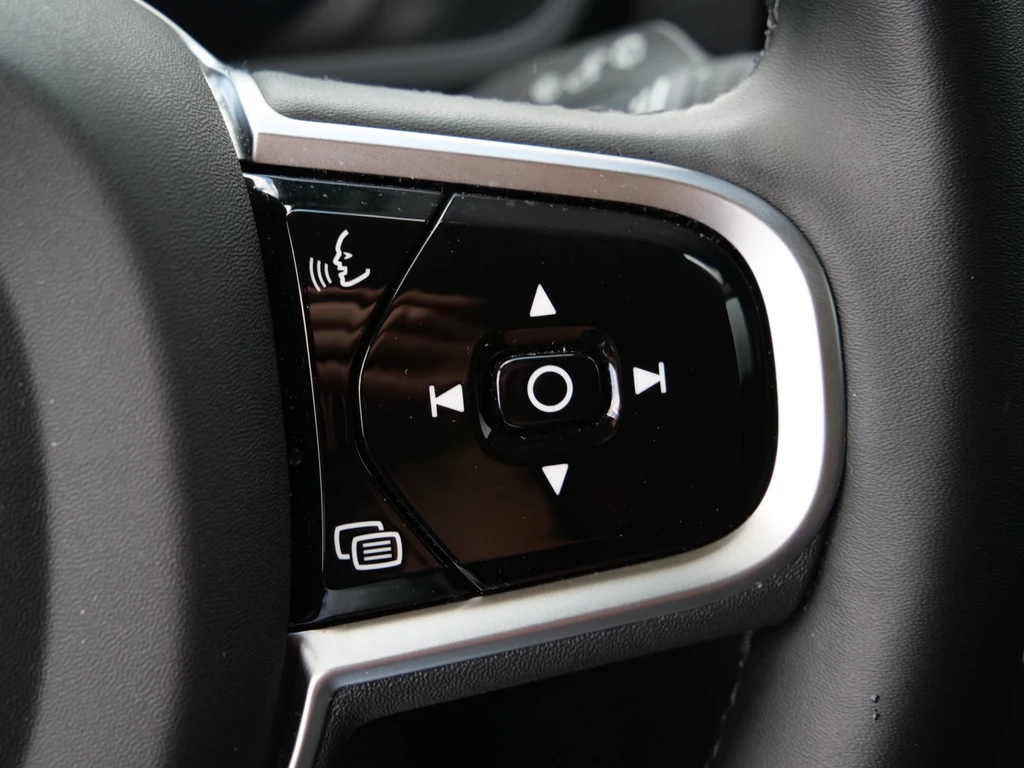 Volvo XC90 – foto 22