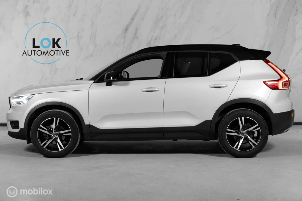 Volvo XC40 – foto 2