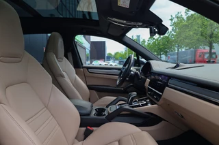 Porsche Cayenne – thumbnail 26