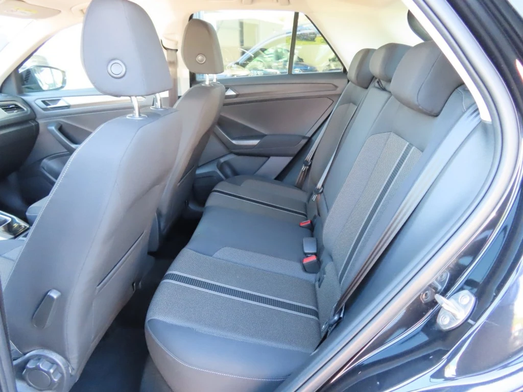 Volkswagen T-Roc – foto 15