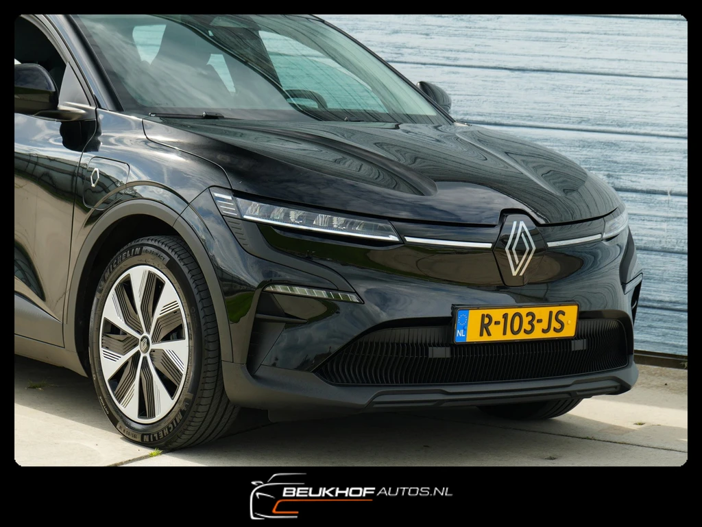 Renault Megane E-Tech – foto 5