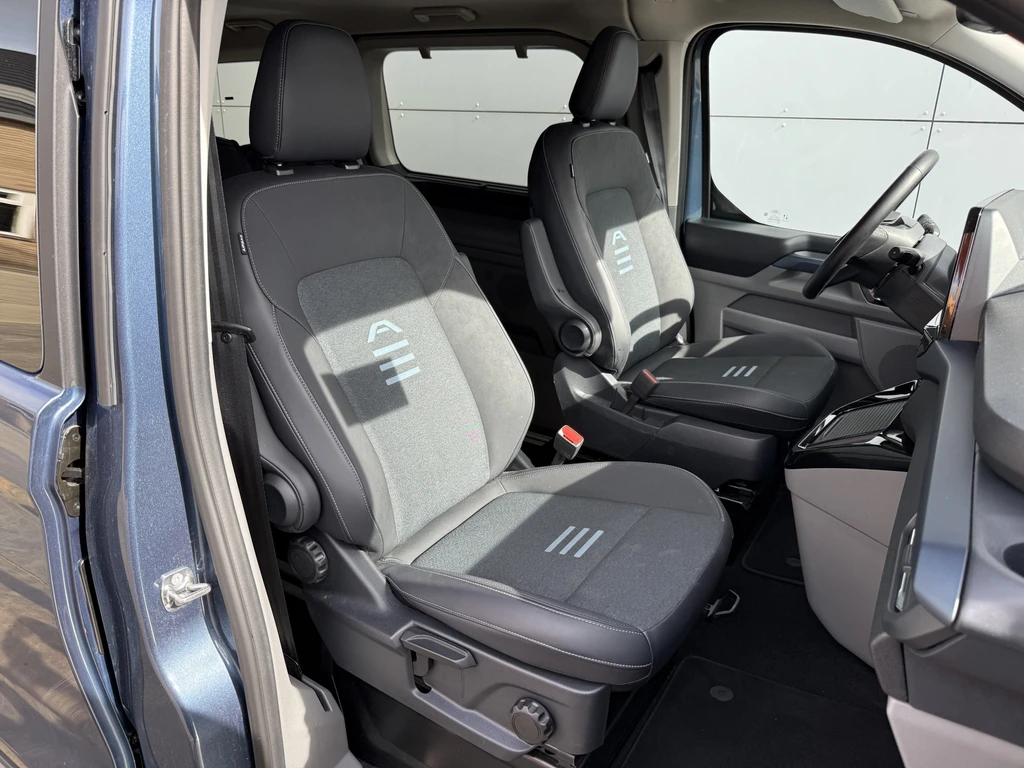 Ford Tourneo Custom – foto 11