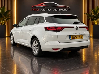 Renault Megane E-Tech – thumbnail 2