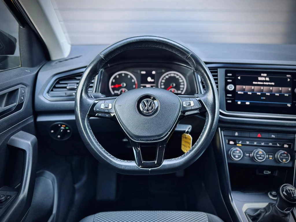 Volkswagen T-Roc – foto 22