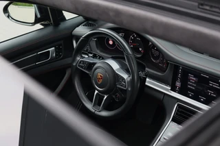 Porsche Panamera – thumbnail 56