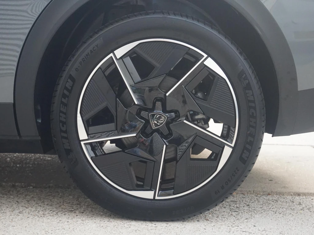 Peugeot 408 – foto 7