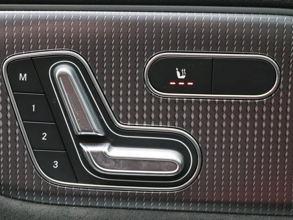 Mercedes-Benz EQA – foto 8