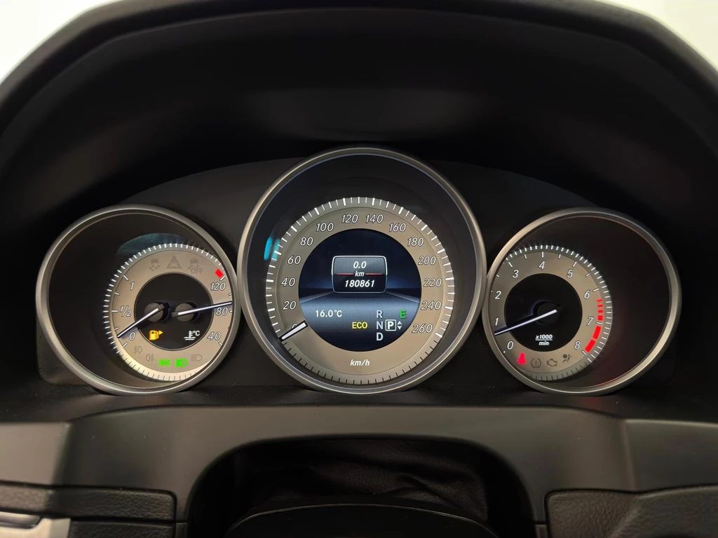 Mercedes-Benz E-Klasse – foto 12