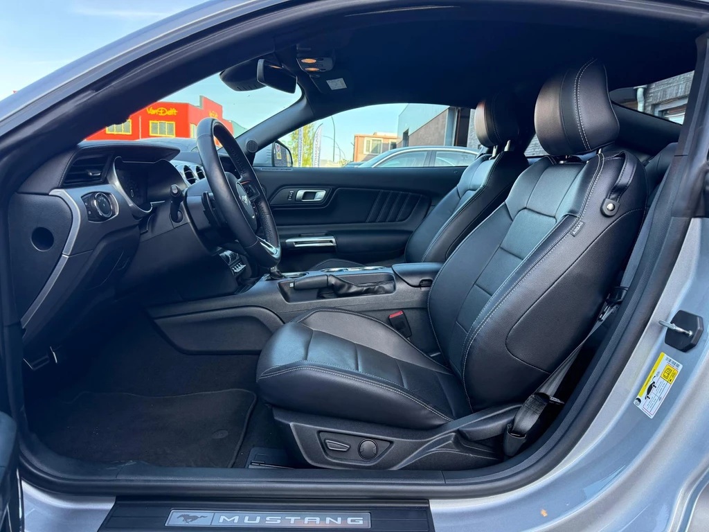 Ford Mustang – foto 18