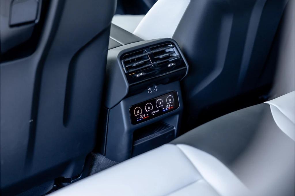BMW M5 – foto 15