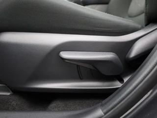 Toyota RAV4 – thumbnail 20
