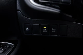 Mitsubishi Outlander – thumbnail 57