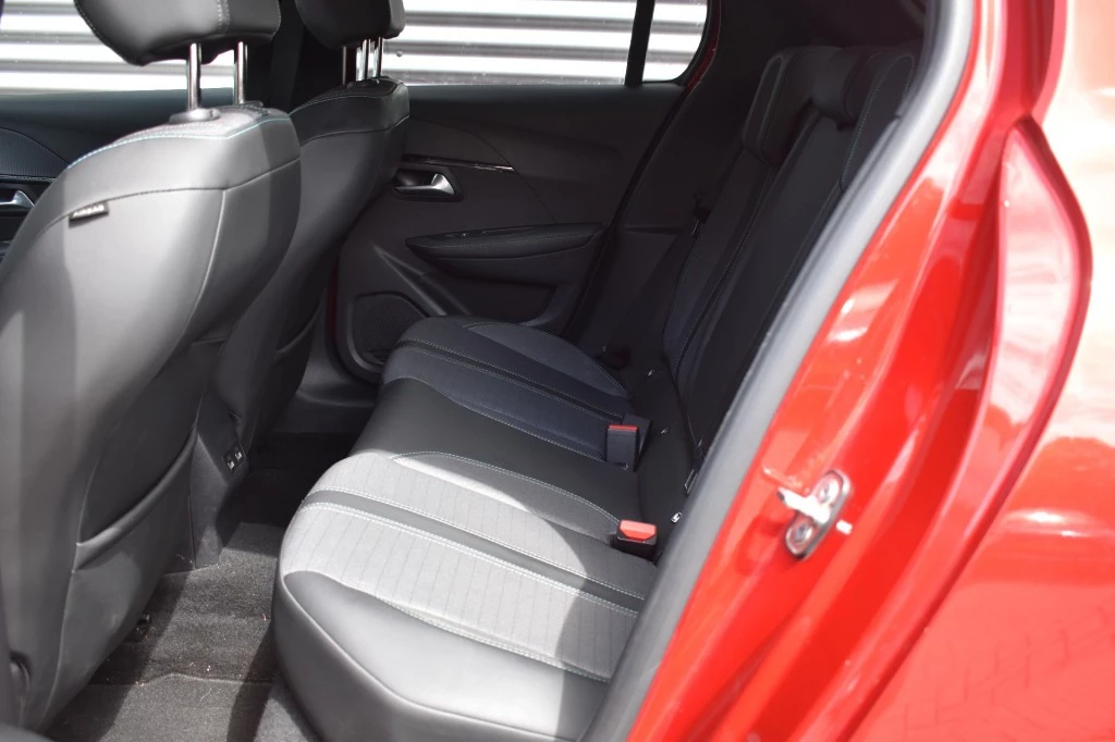 Peugeot 208 – foto 33