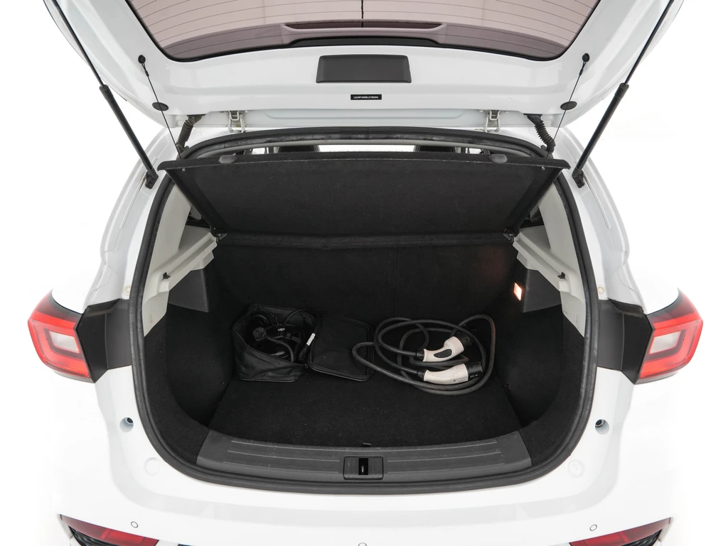 MG ZS EV – foto 12