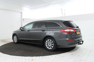 Ford Mondeo – thumbnail 2