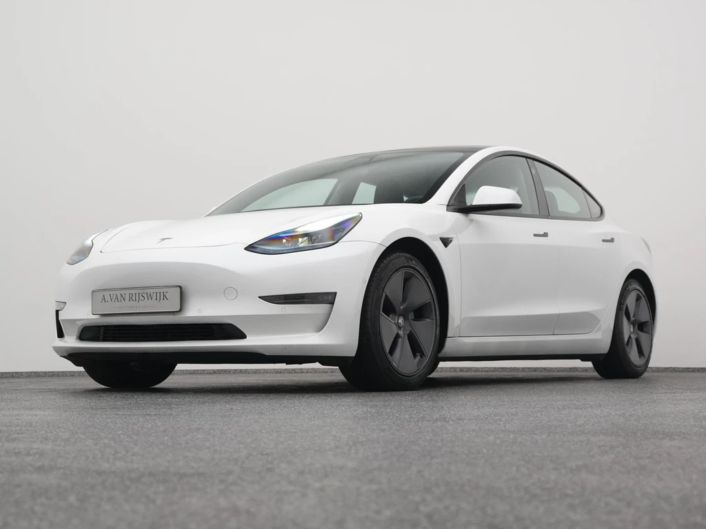 Tesla Model 3 – foto 2
