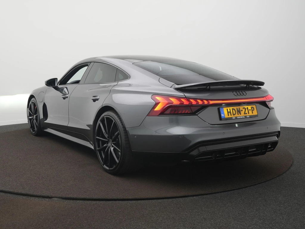 Audi e-tron GT – foto 4