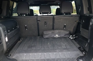 Land Rover Defender – thumbnail 62