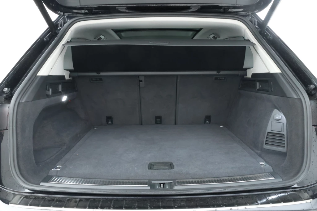 Volkswagen Touareg – foto 14
