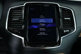 Volvo XC90 – thumbnail 33