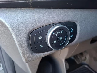 Ford Transit Custom – thumbnail 31
