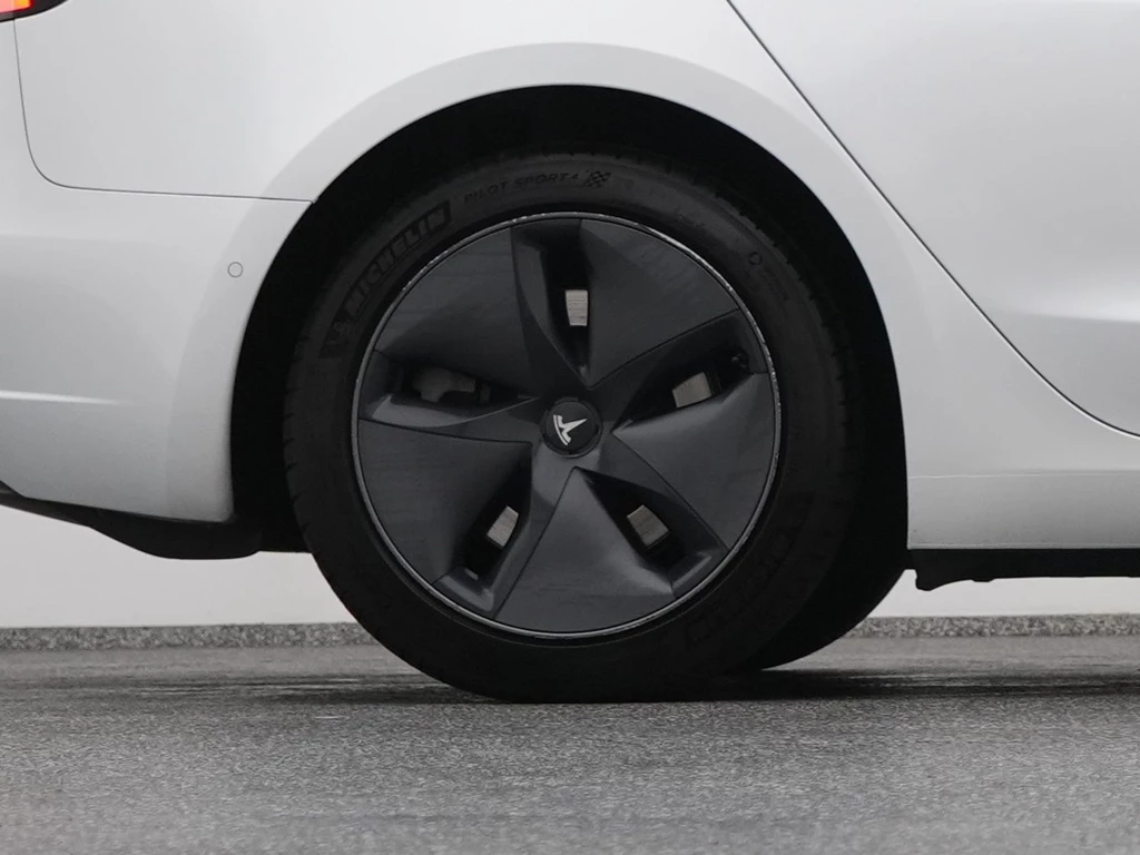 Tesla Model 3 – foto 42