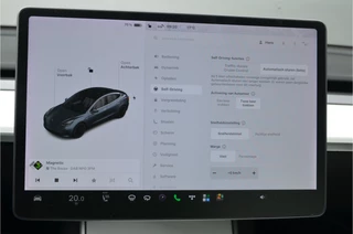Tesla Model 3 – thumbnail 18