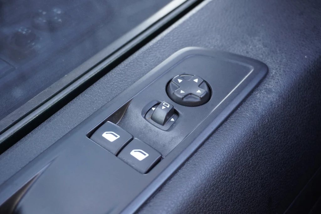 Opel Vivaro – foto 19