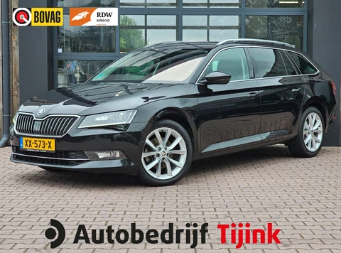 Škoda Superb Combi 1.5 TSI ACT Style Business | Navi | Camera | Wegkl. Trekhaak | Stoelverwarming |