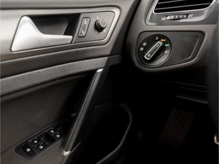 Volkswagen Golf – thumbnail 28