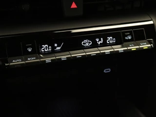 Toyota C-HR – thumbnail 33
