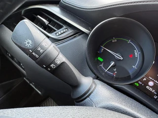 Toyota C-HR – thumbnail 17