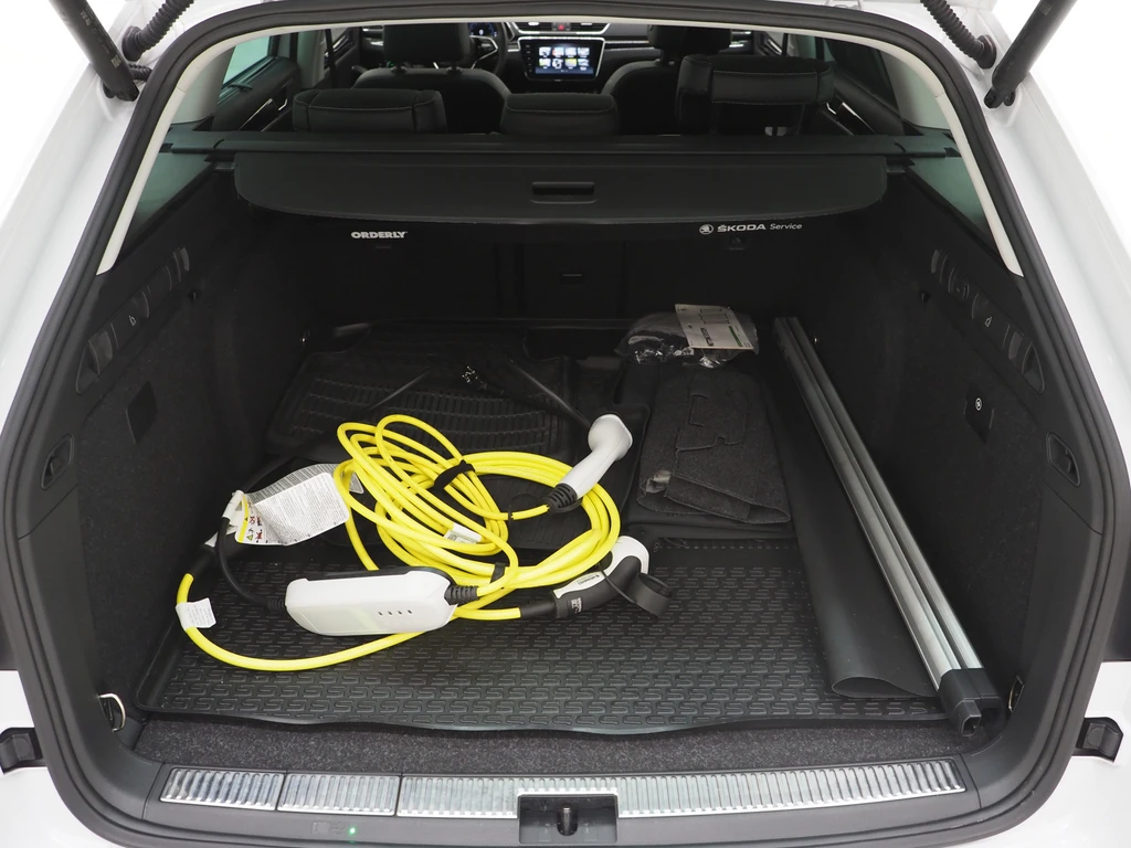 Škoda Superb – foto 44