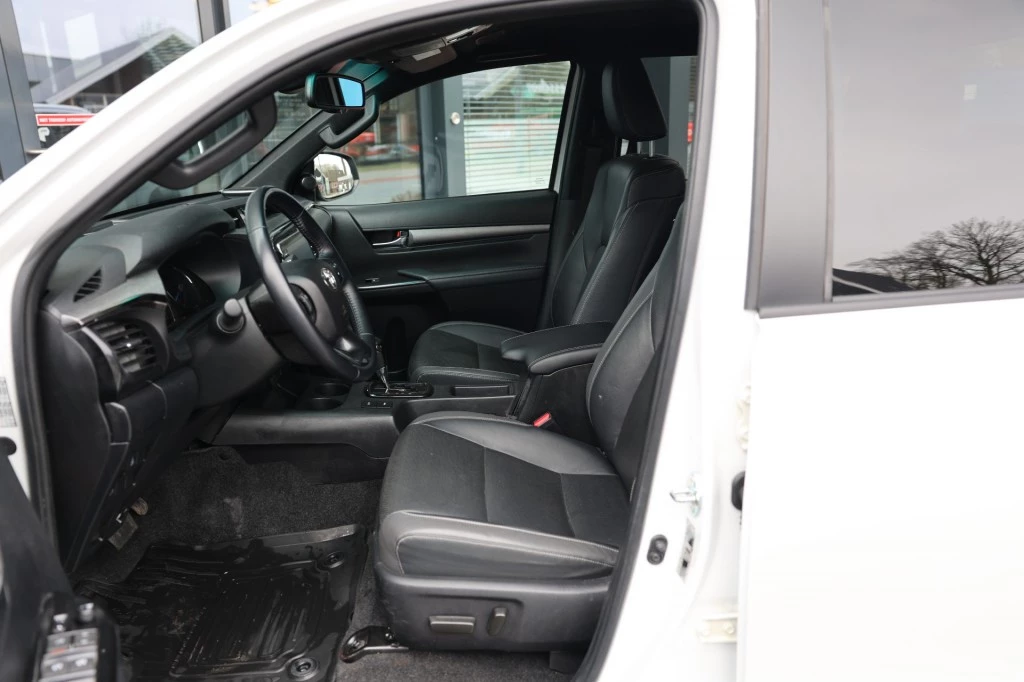 Toyota Hilux – foto 10