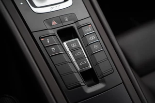 Porsche 911 – thumbnail 37