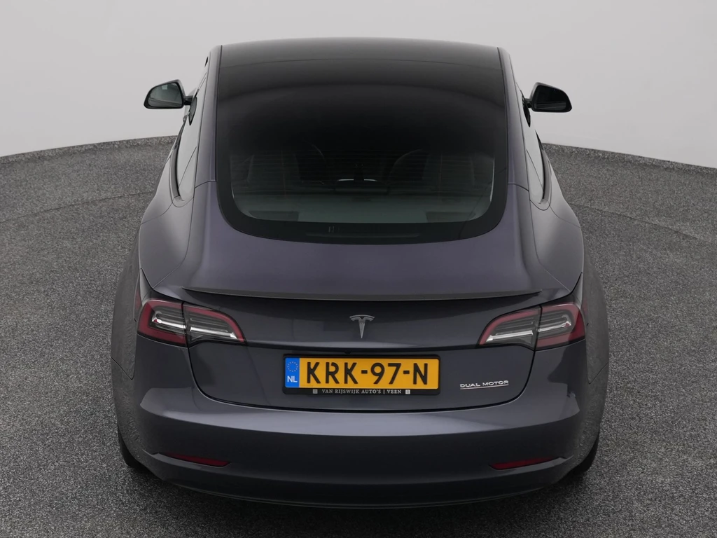 Tesla Model 3 – foto 9