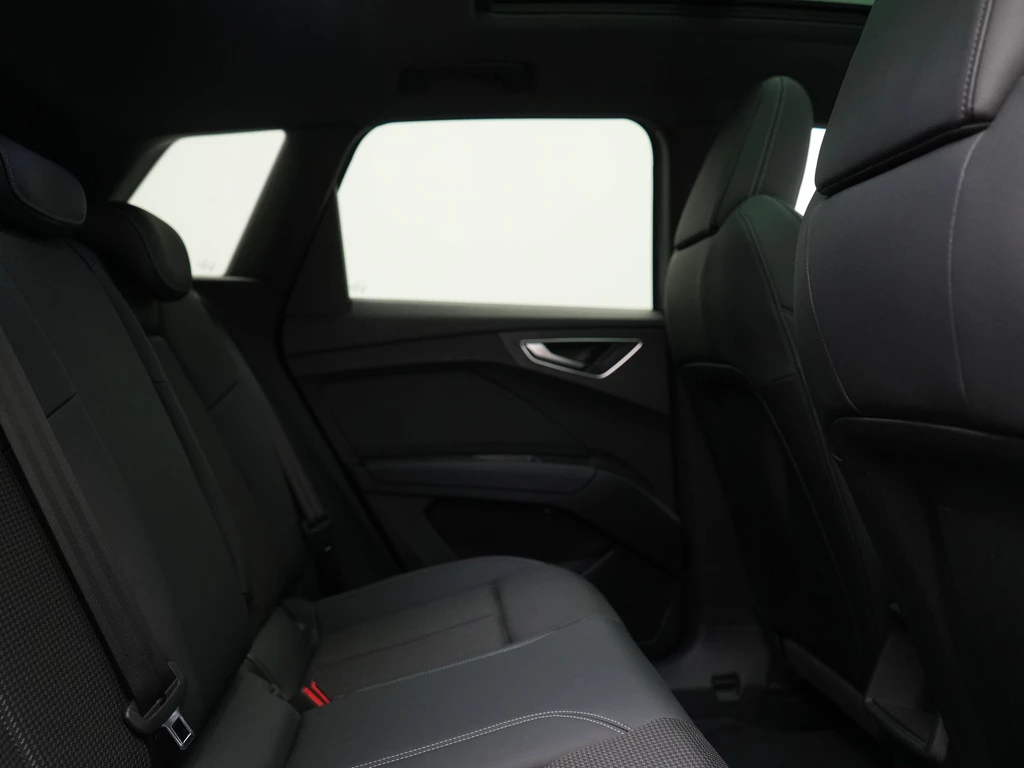 Audi Q4 e-tron – foto 17