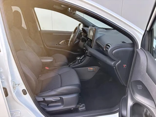 Toyota Yaris – thumbnail 12