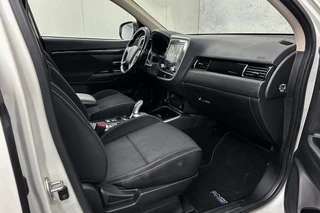 Mitsubishi Outlander – thumbnail 28