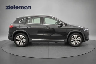 Mercedes-Benz EQA – thumbnail 8