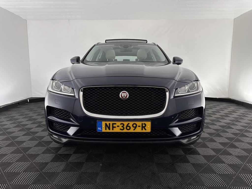 Jaguar F-PACE – foto 6