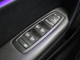 Renault Mégane Estate – thumbnail 17