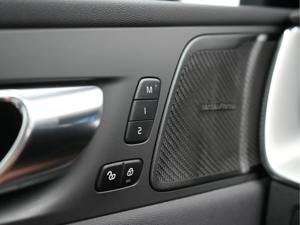 Volvo XC60 – foto 21